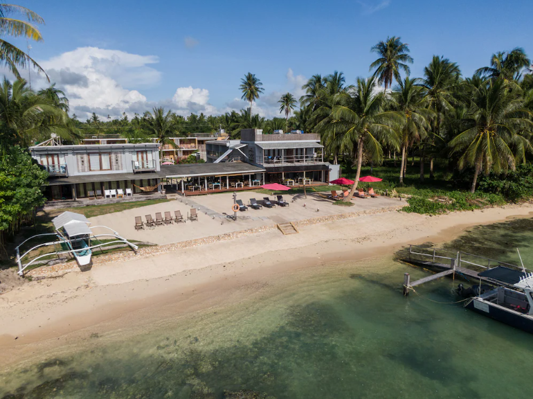 Image From: Reef Beach Resort Siargao