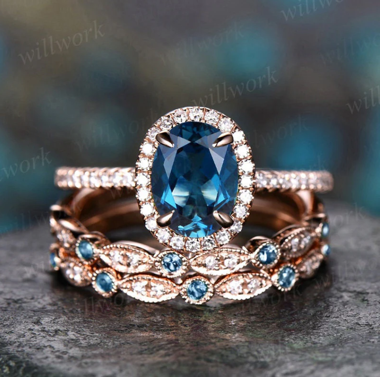 Image from: Willwork Jewelry l 3 pcs Oval London Blue Topaz Engagement Ring Set