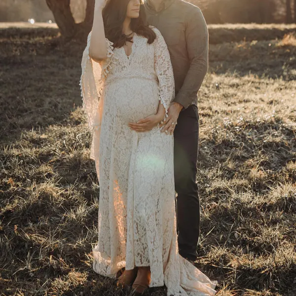 Maternity White Lace V-Neck Sheer Tulle Photoshoot Dress