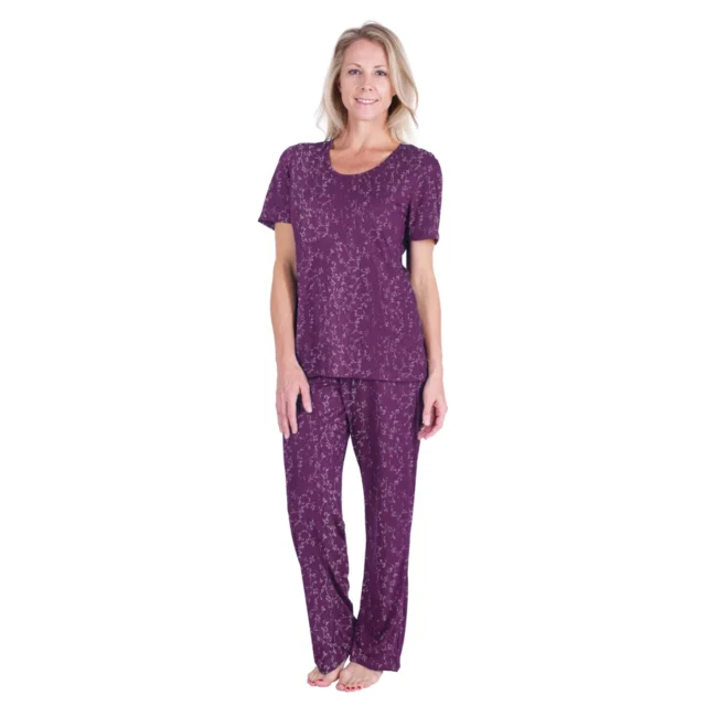 Scoop Neck Pajama Set-Embossed Print - Comfortable Sleepwear Pajama Set